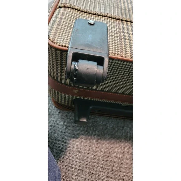 Vintage Polo Ralph Lauren Leather Trim Brown Plaid Carry-On 22 Luggage